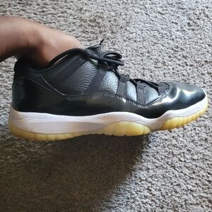 Jordan 11 low